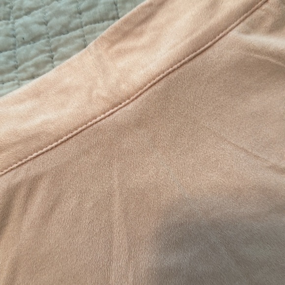 Freeway medium skirt, blush in color - Picture 4 of 7